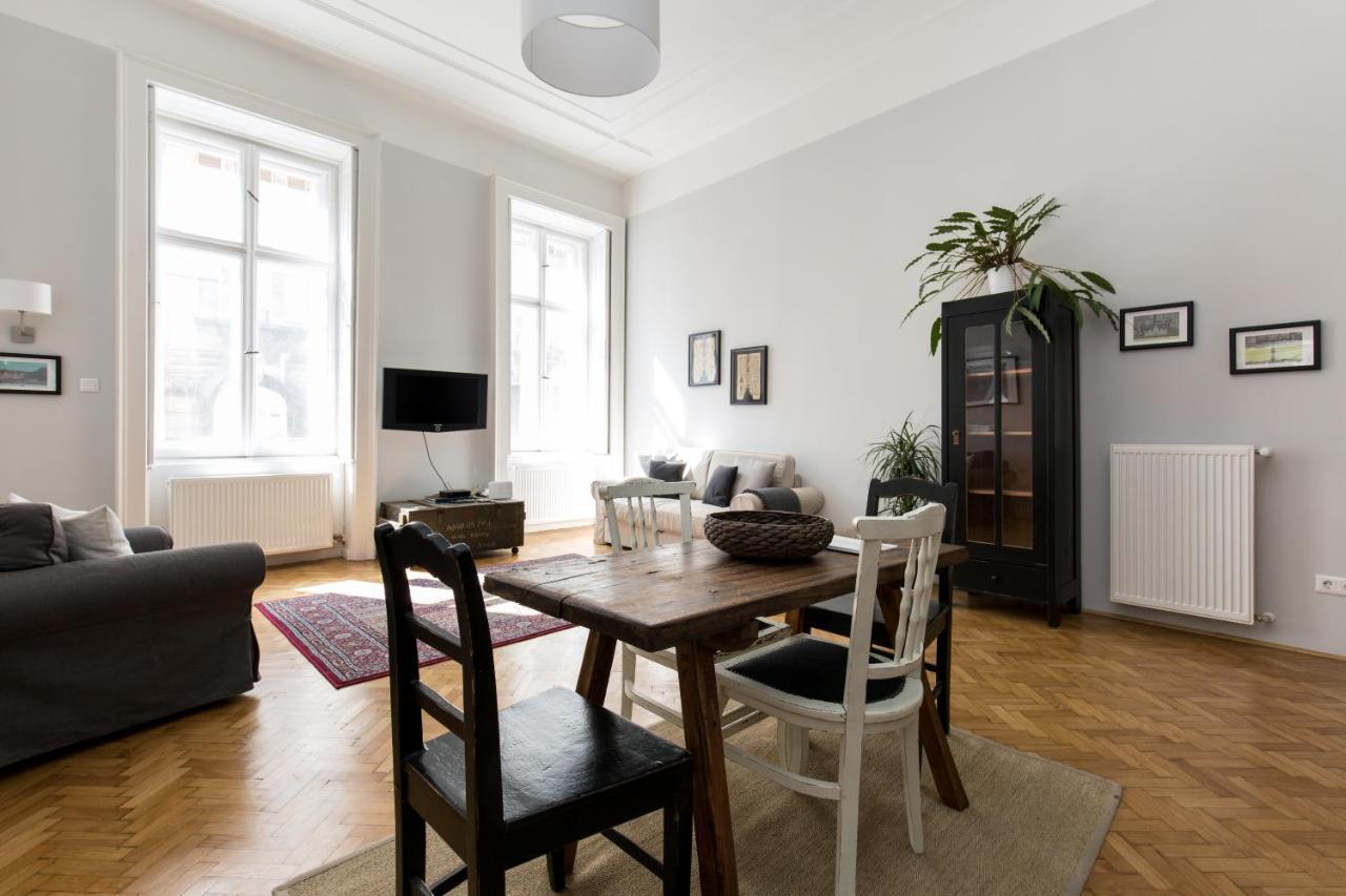 King Rustik & Central Apartment Budapešť Exteriér fotografie